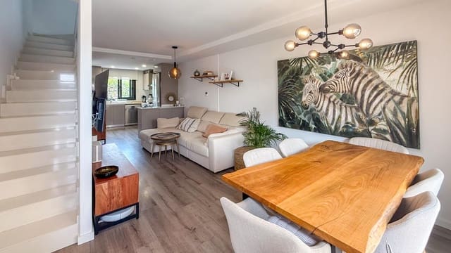 3 soveværelse Villa til salg i Noroeste, Santa Pola med swimmingpool garage - € 299.000 (Ref: 9113098)