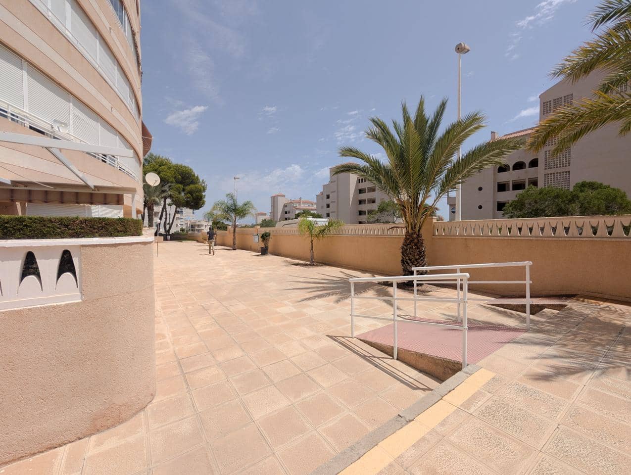 3 camera da letto Appartamento in vendita in Arenales del Sol con piscina garage - 275.000 € (Rif: 9162832)
