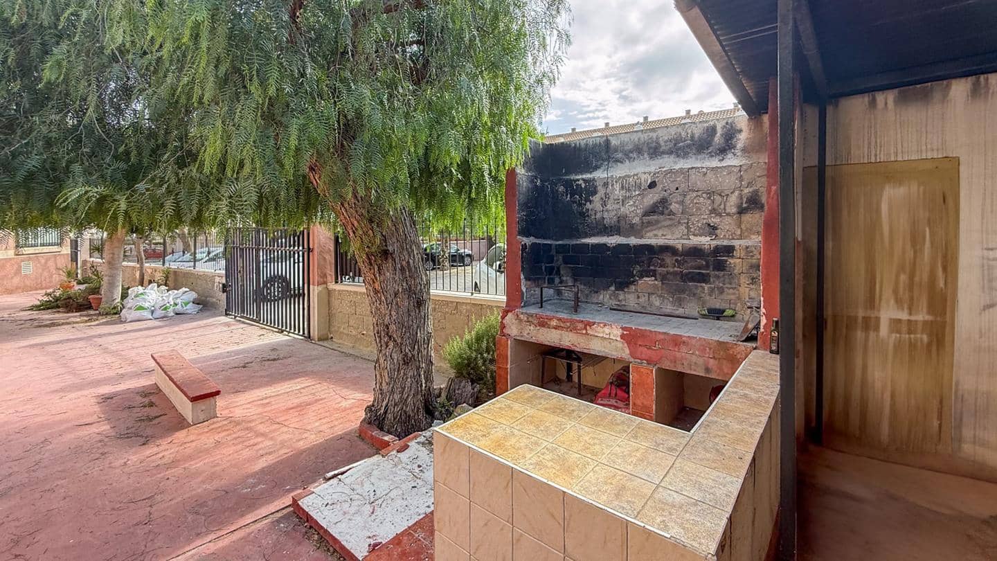 1 bedroom Flat for sale in Santa Pola - € 159,000 (Ref: 9164109)