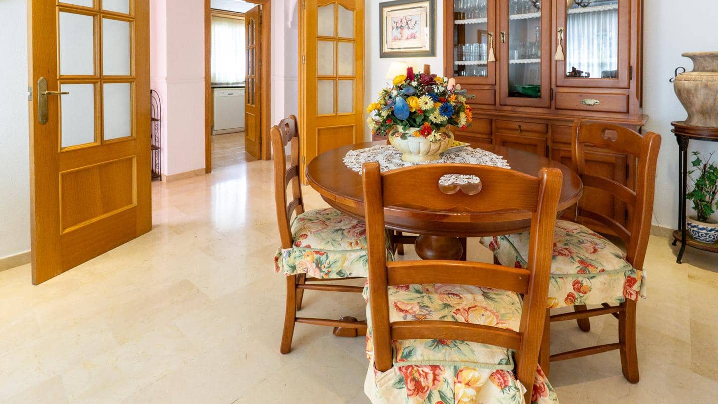 5 soverom Villa til salgs i Elche / Elx med svømmebasseng - € 516 000 (Ref: 9175533)