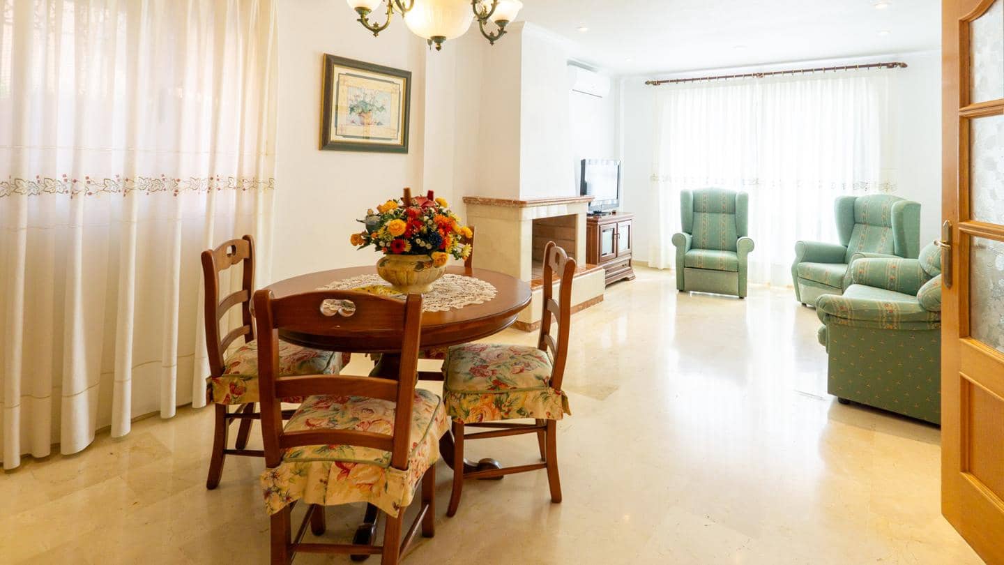 5 soverom Villa til salgs i Elche / Elx med svømmebasseng - € 516 000 (Ref: 9175533)