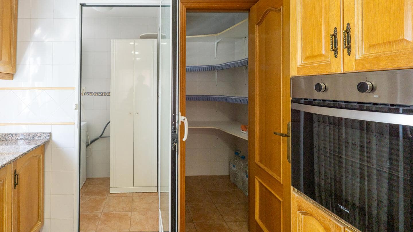 5 soverom Villa til salgs i Elche / Elx med svømmebasseng - € 516 000 (Ref: 9175533)