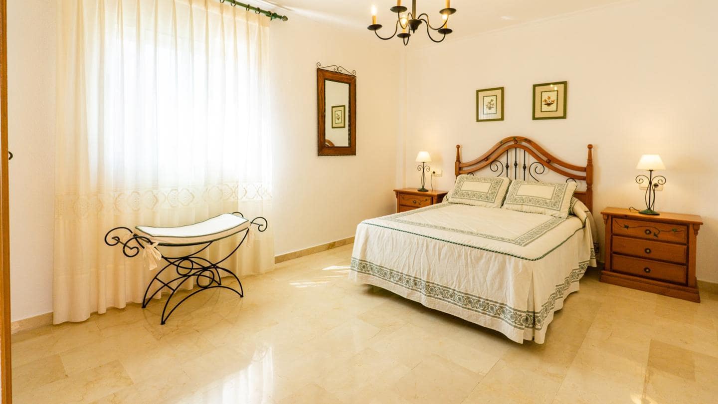 5 soverom Villa til salgs i Elche / Elx med svømmebasseng - € 516 000 (Ref: 9175533)