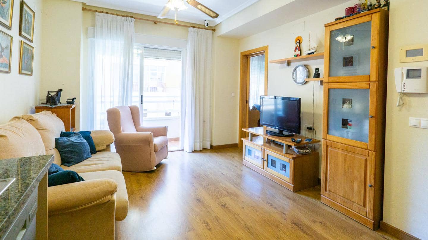 2 bedroom Flat for sale in Santa Pola - € 160,000 (Ref: 9181940)