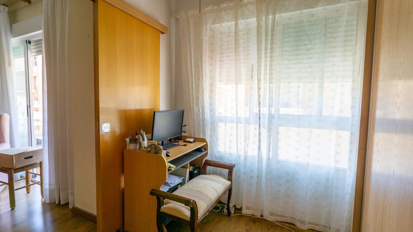 2 bedroom Flat for sale in Santa Pola - € 160,000 (Ref: 9181940)