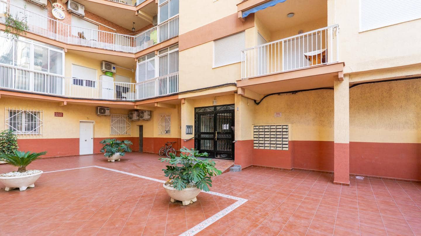 3 soveværelse Lejlighed til salg i Santa Pola - € 179.000 (Ref: 9197228)