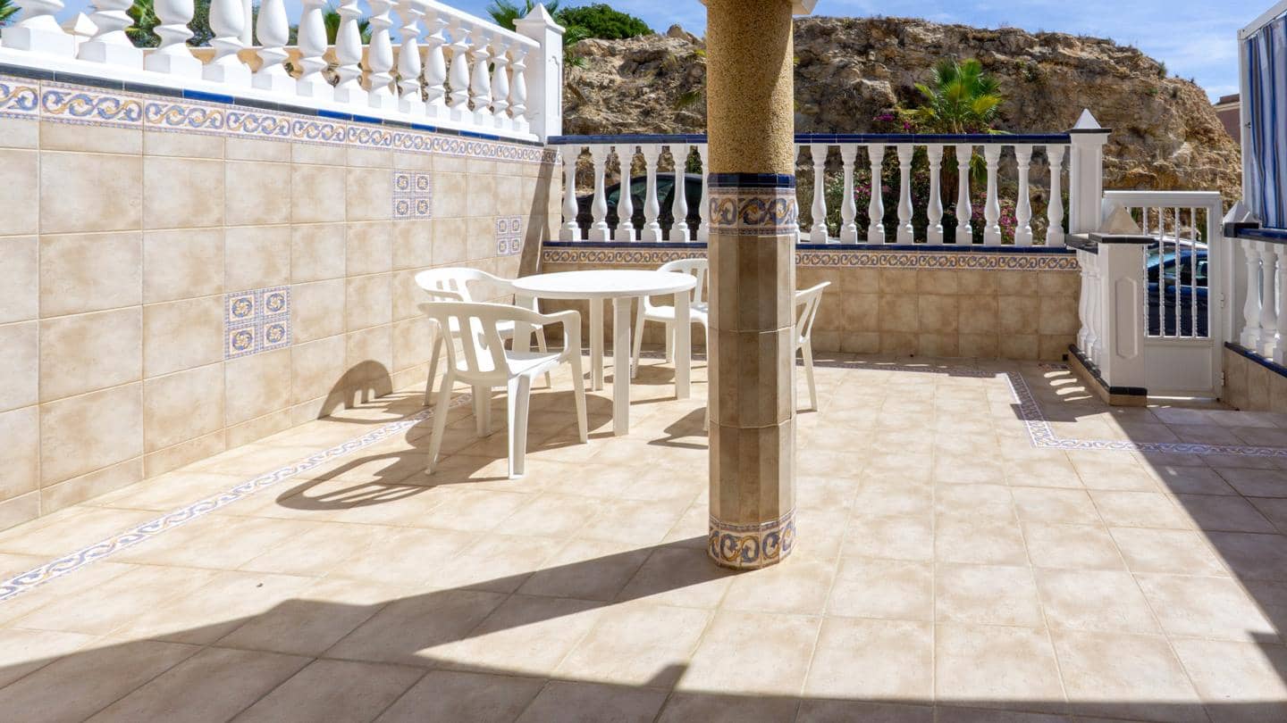 3 soveværelse Bungalow til salg i Santa Pola med swimmingpool - € 260.000 (Ref: 9219178)