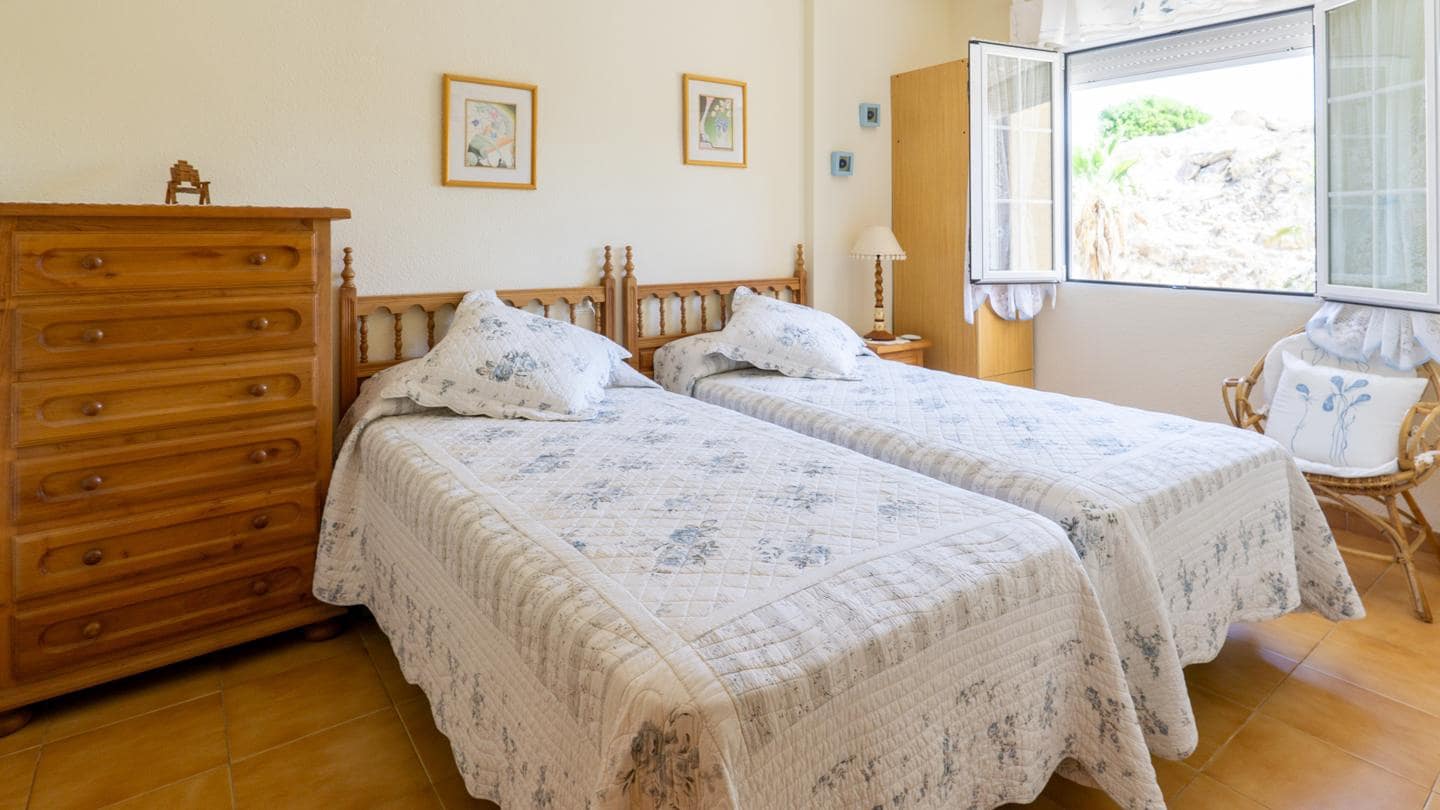 3 soveværelse Bungalow til salg i Santa Pola med swimmingpool - € 260.000 (Ref: 9219178)