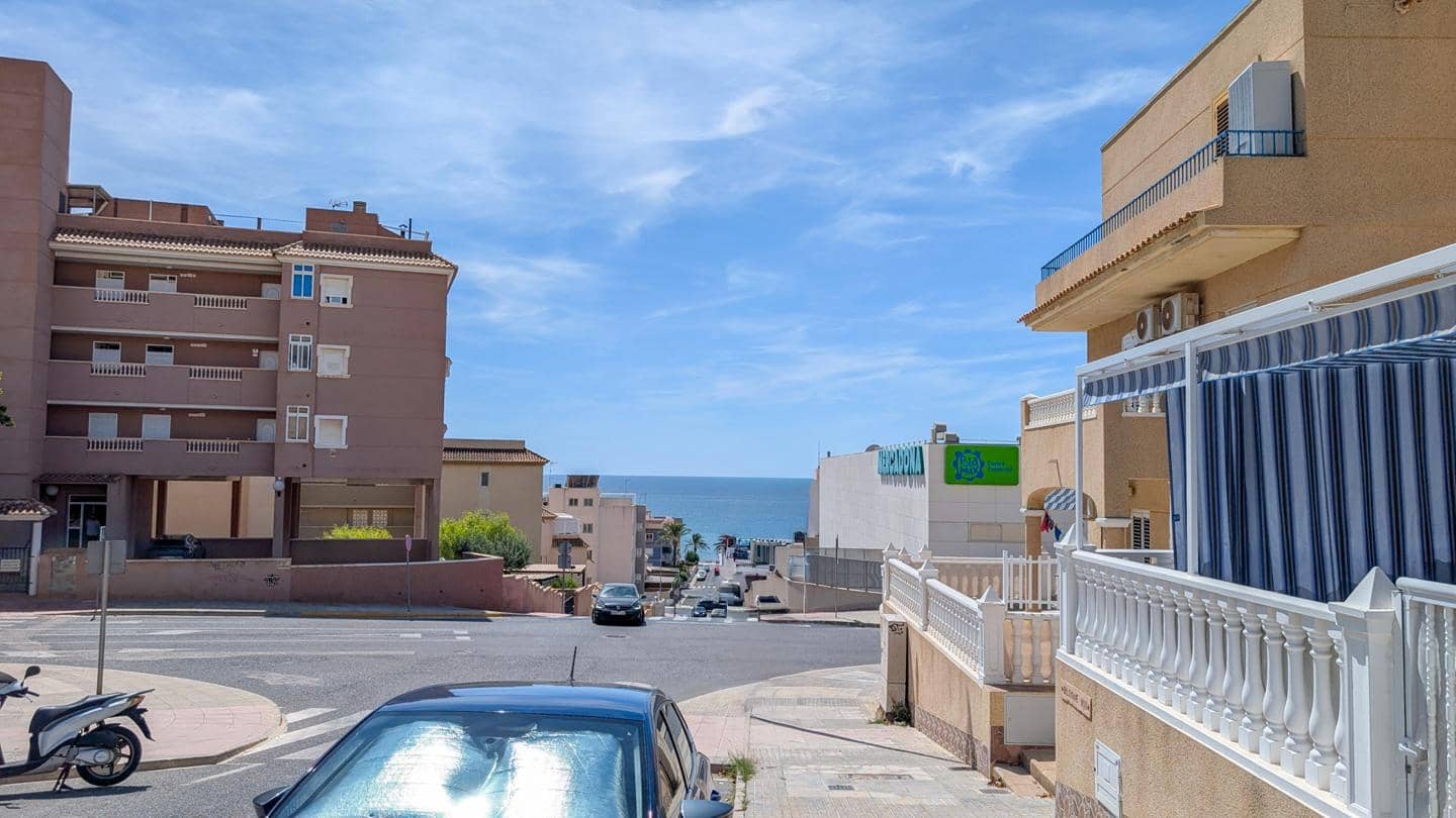 3 soveværelse Bungalow til salg i Santa Pola med swimmingpool - € 260.000 (Ref: 9219178)
