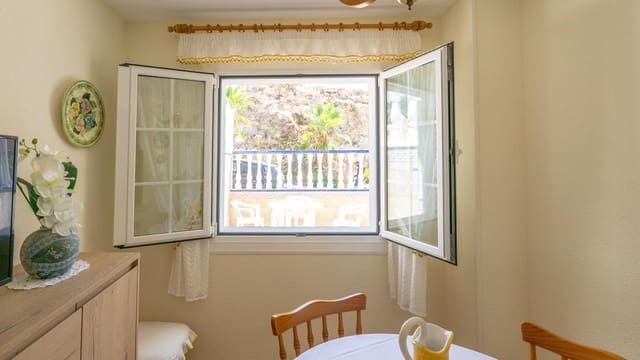 3 bedroom Villa for sale in Calas Santiago Bernabéu, Santa Pola with pool - € 270,000 (Ref: 9219178)