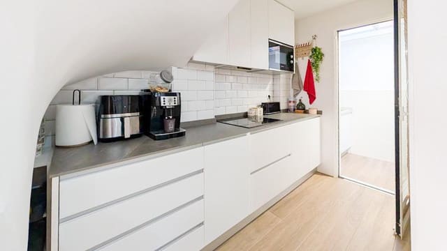 4 soveværelse Bungalow til salg i Playa Tamarit - Playa Lissa, Santa Pola med swimmingpool - € 199.900 (Ref: 9237859)