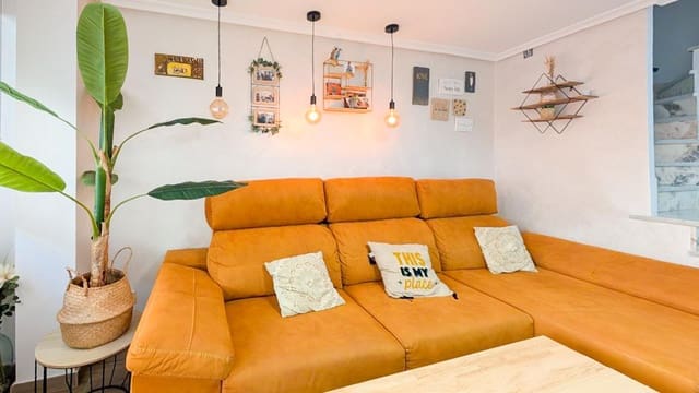 4 soveværelse Bungalow til salg i Playa Tamarit - Playa Lissa, Santa Pola med swimmingpool - € 199.900 (Ref: 9237859)