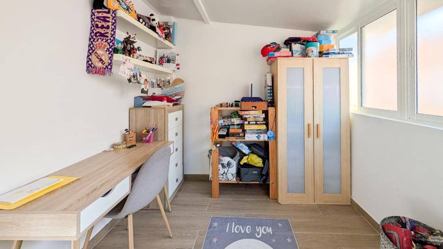 4 quarto Bungalow para venda em Santa Pola com piscina - 219 900 € (Ref: 9237859)