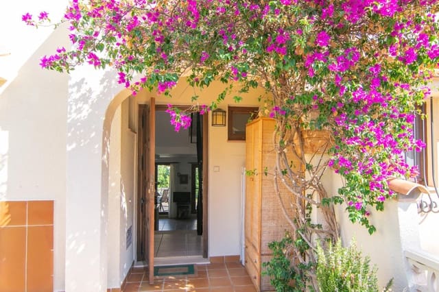 3 slaapkamer Villa te koop in Gran Vista - Olivo de Oro, Santa Pola met zwembad garage - € 365.000 (Ref: 9271466)