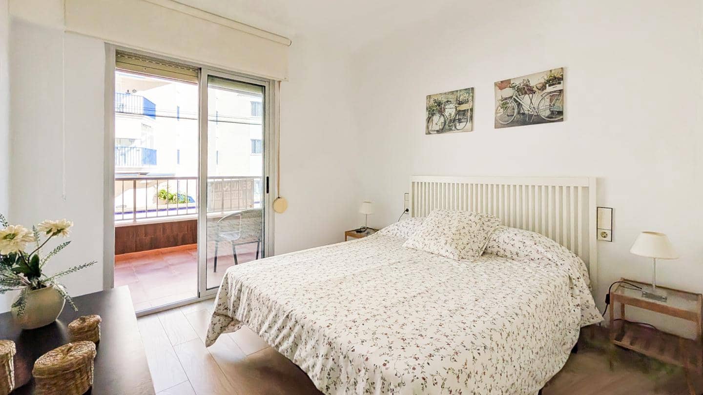 3 quarto Apartamento para venda em Santa Pola com garagem - 299 000 € (Ref: 9292355)