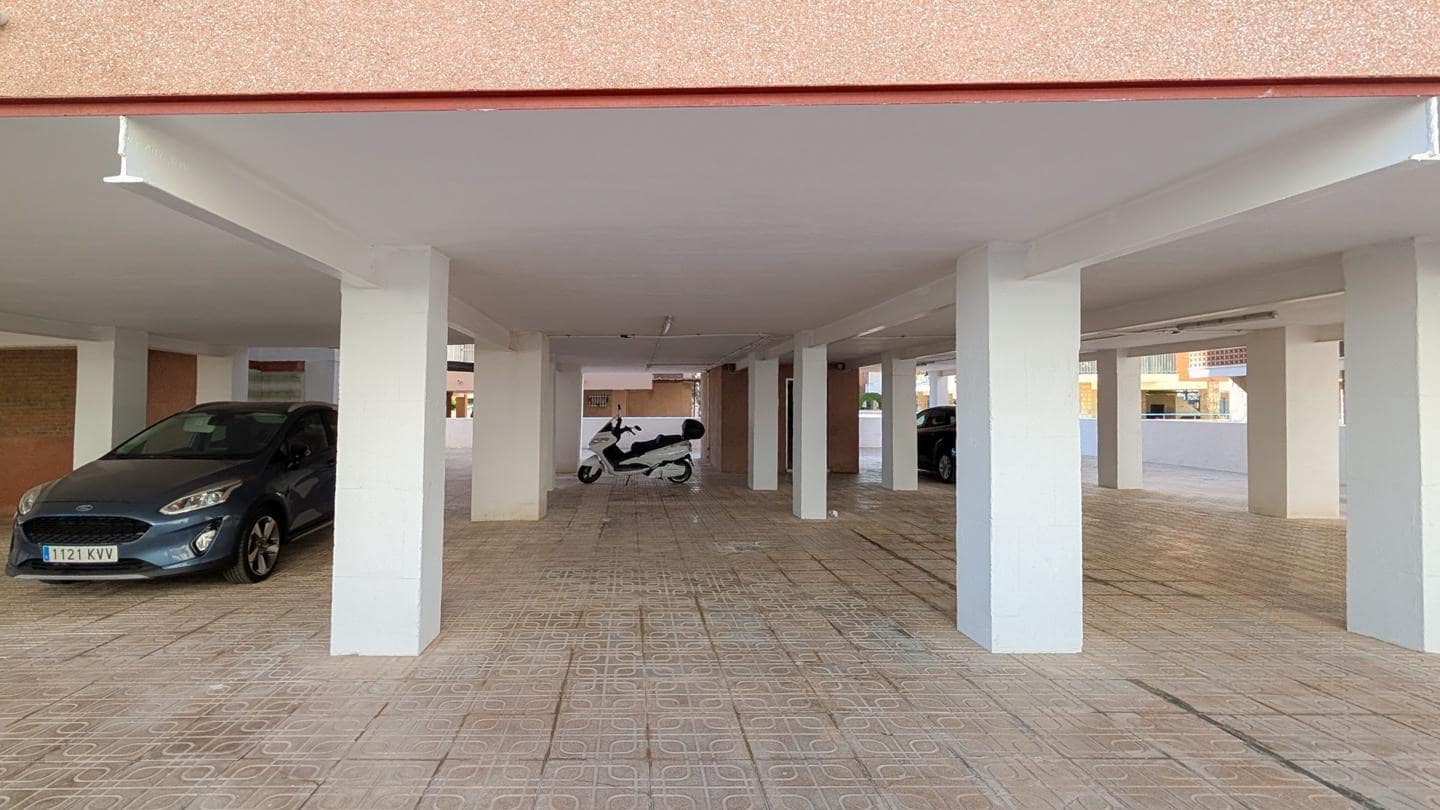 3 quarto Apartamento para venda em Santa Pola com garagem - 299 000 € (Ref: 9292355)