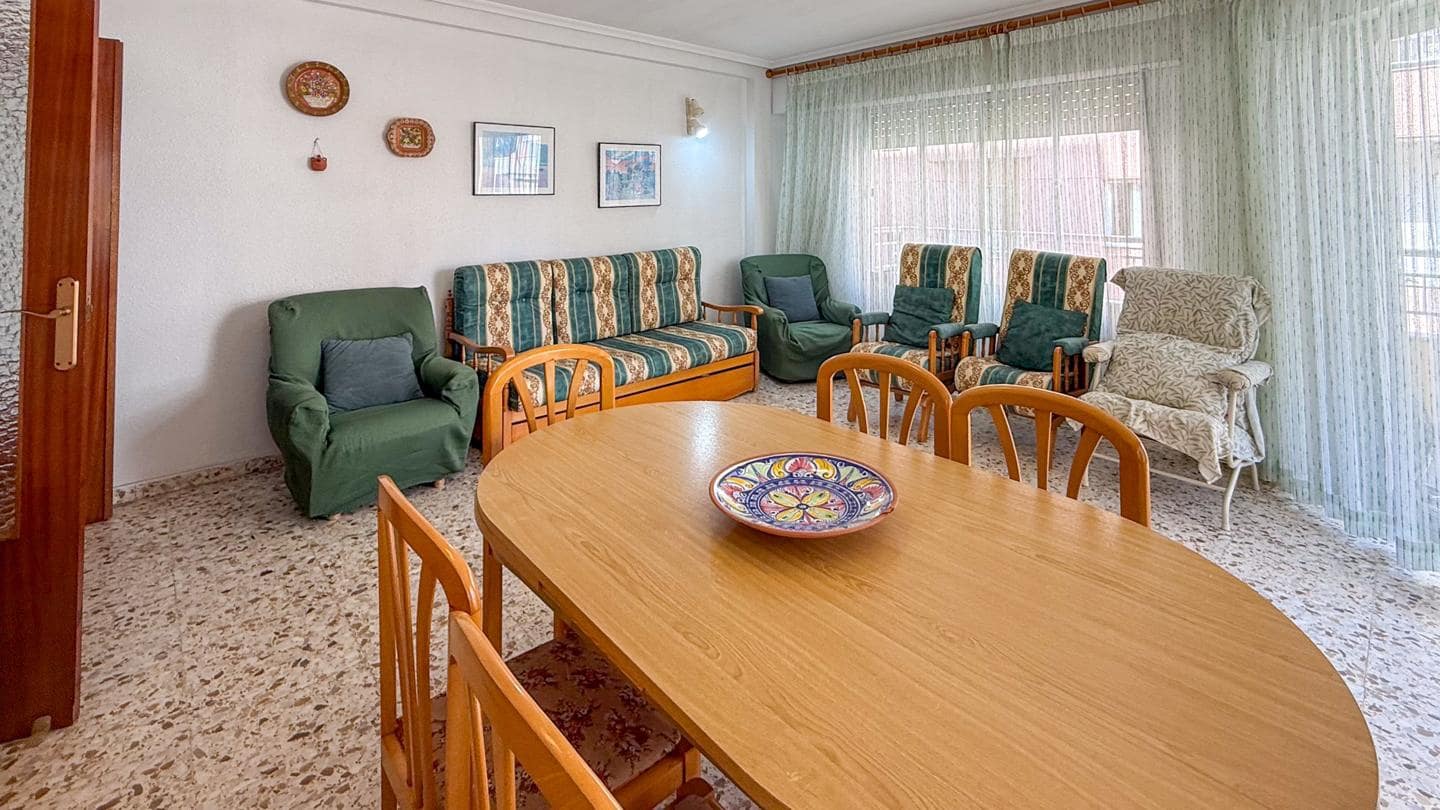 3 bedroom Flat for sale in Torrevieja - € 179,000 (Ref: 9311961)