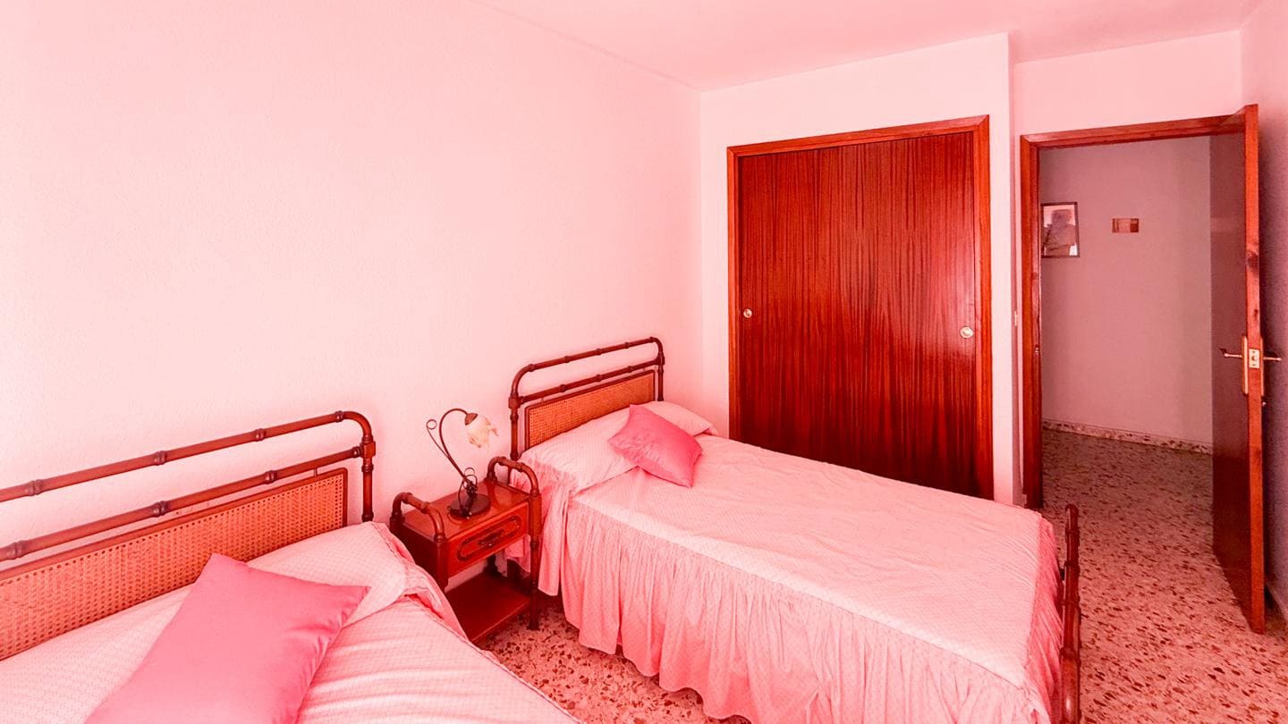 3 bedroom Flat for sale in Torrevieja - € 179,000 (Ref: 9311961)