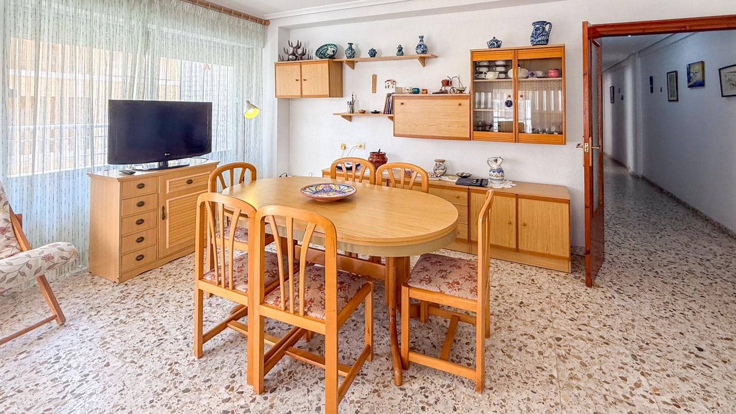 3 bedroom Flat for sale in Torrevieja - € 179,000 (Ref: 9311961)