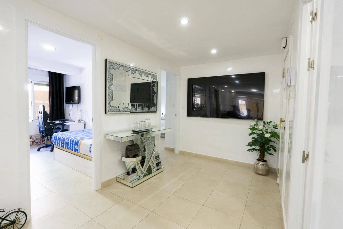 3 bedroom Flat for sale in Santa Pola - € 179,900 (Ref: 9335627)