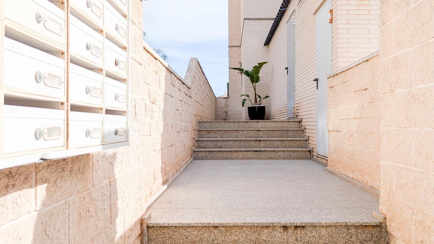 3 sovrum Lägenhet till salu i Santa Pola med pool garage - 279 900 € (Ref: 9372313)