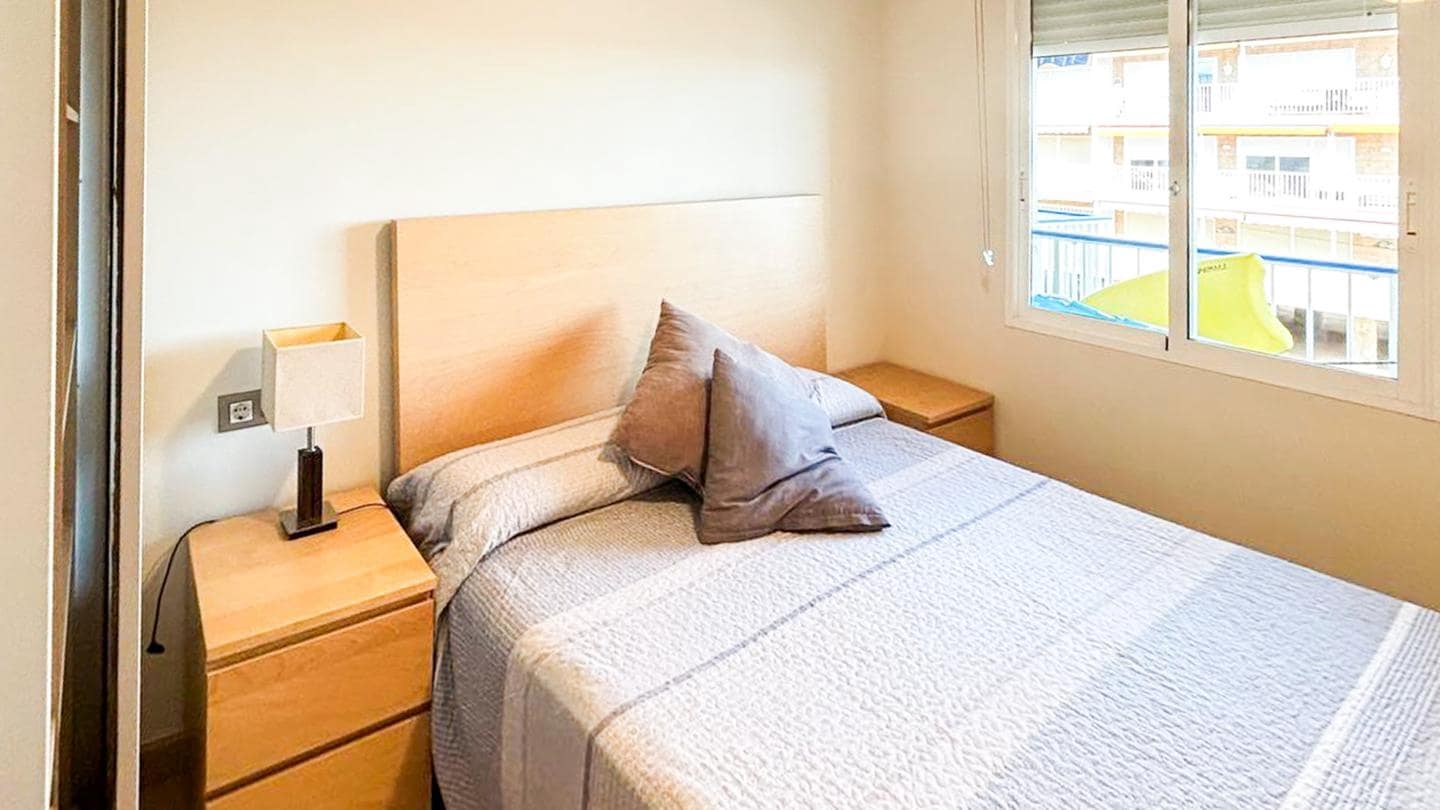 2 bedroom Flat for sale in Santa Pola with garage - € 360,000 (Ref: 9379741)