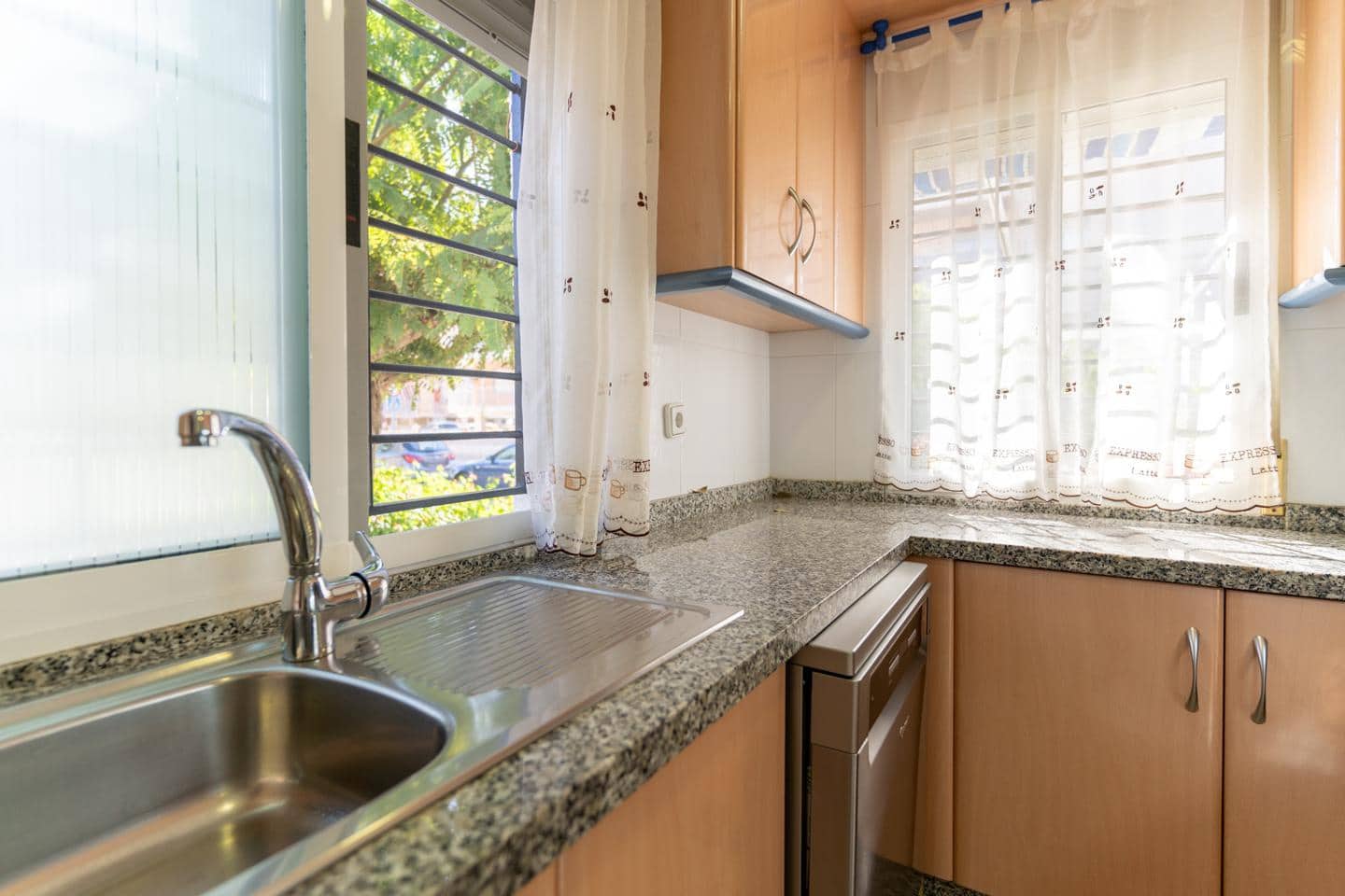 4 slaapkamer Bungalow te koop in Santa Pola - € 319.000 (Ref: 9383578)