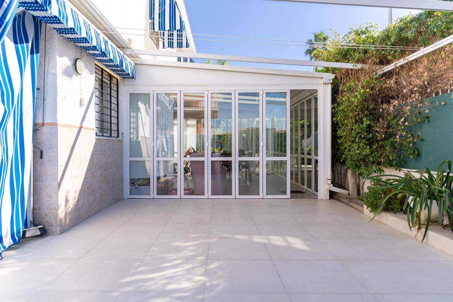 4 slaapkamer Bungalow te koop in Santa Pola - € 319.000 (Ref: 9383578)