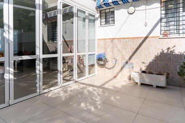 4 quarto Bungalow para venda em Gran Playa, Santa Pola - 319 000 € (Ref: 9383578)