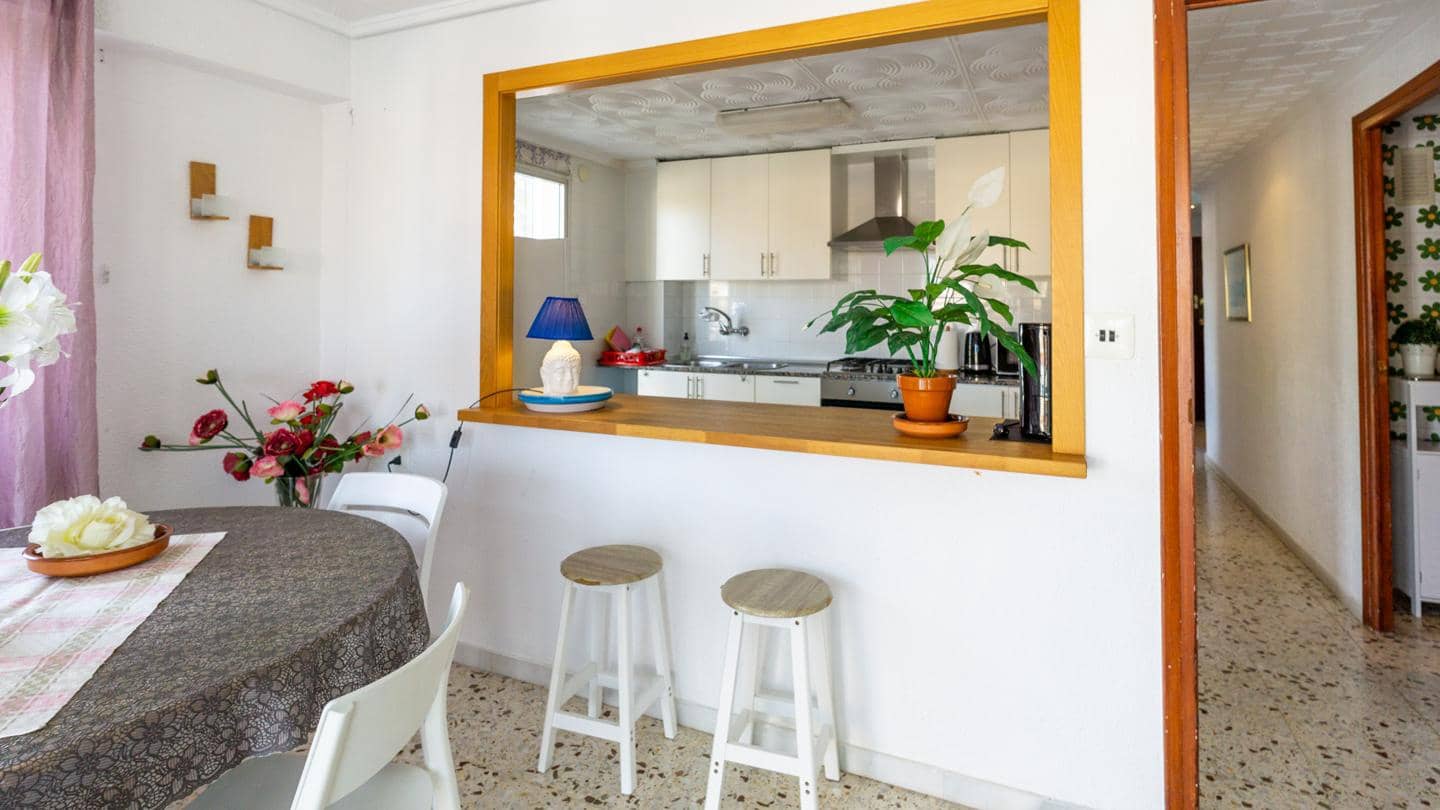 3 bedroom Flat for sale in Santa Pola with garage - € 230,000 (Ref: 9395324)