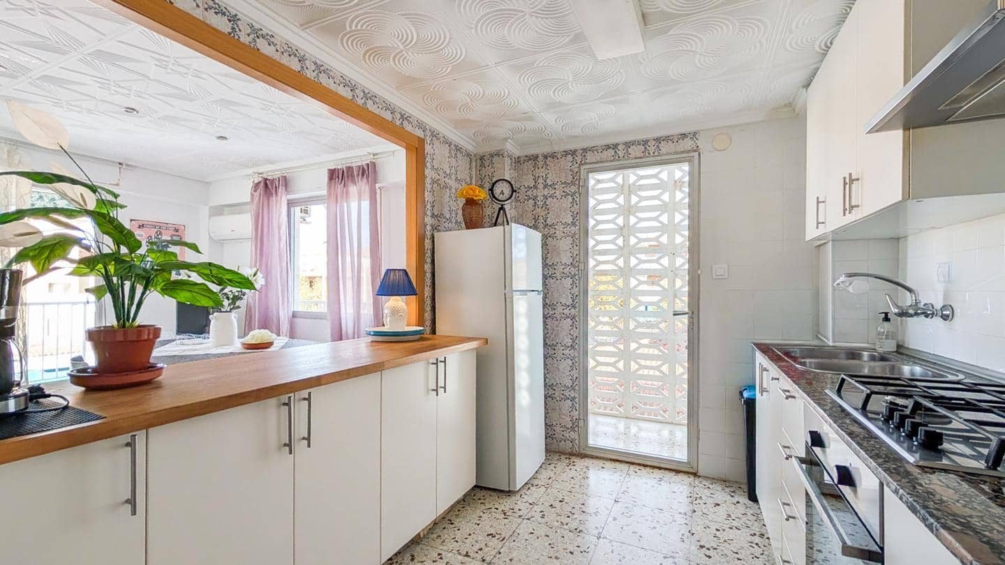 3 bedroom Flat for sale in Santa Pola with garage - € 230,000 (Ref: 9395324)