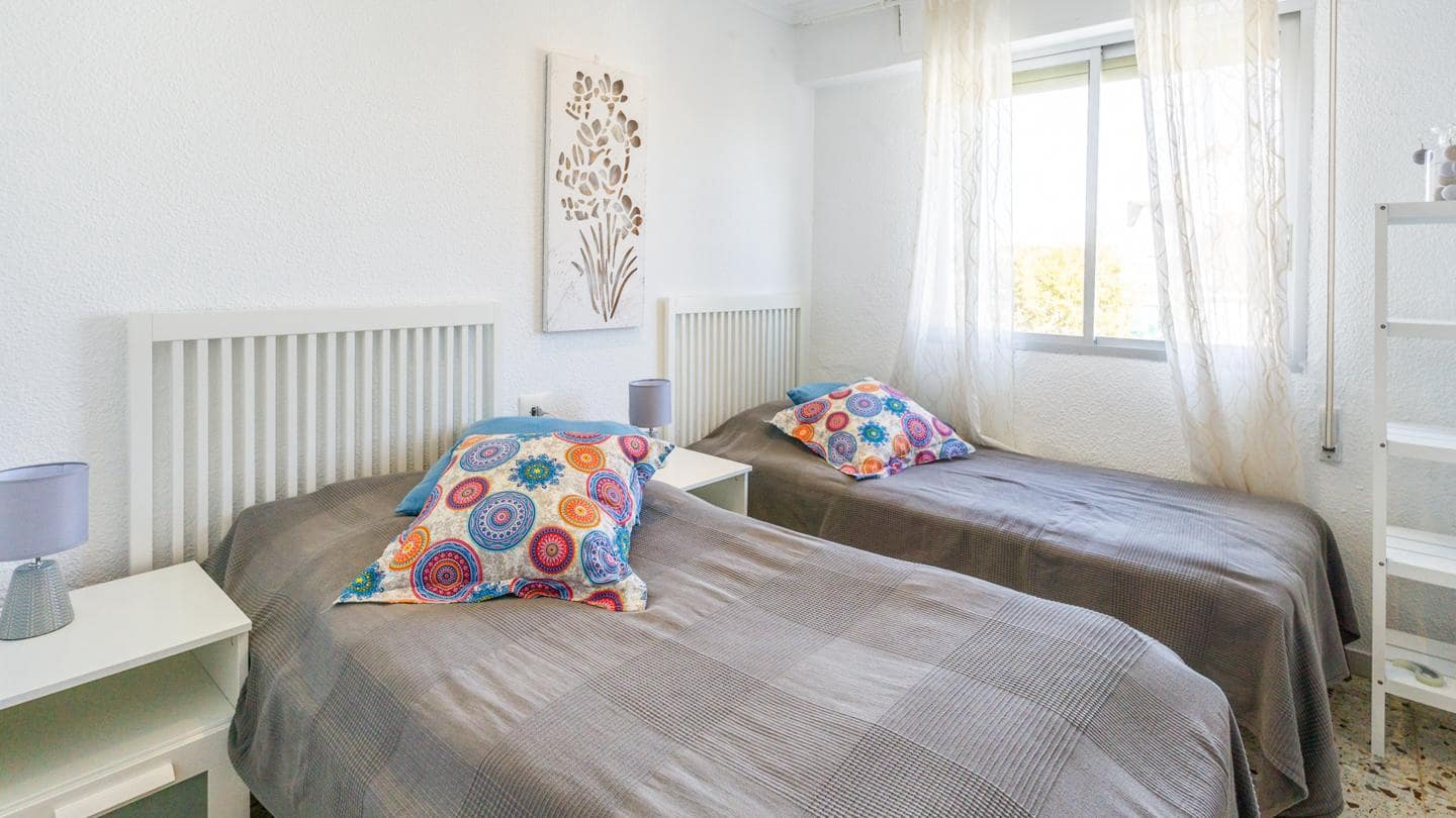 3 bedroom Flat for sale in Santa Pola with garage - € 230,000 (Ref: 9395324)