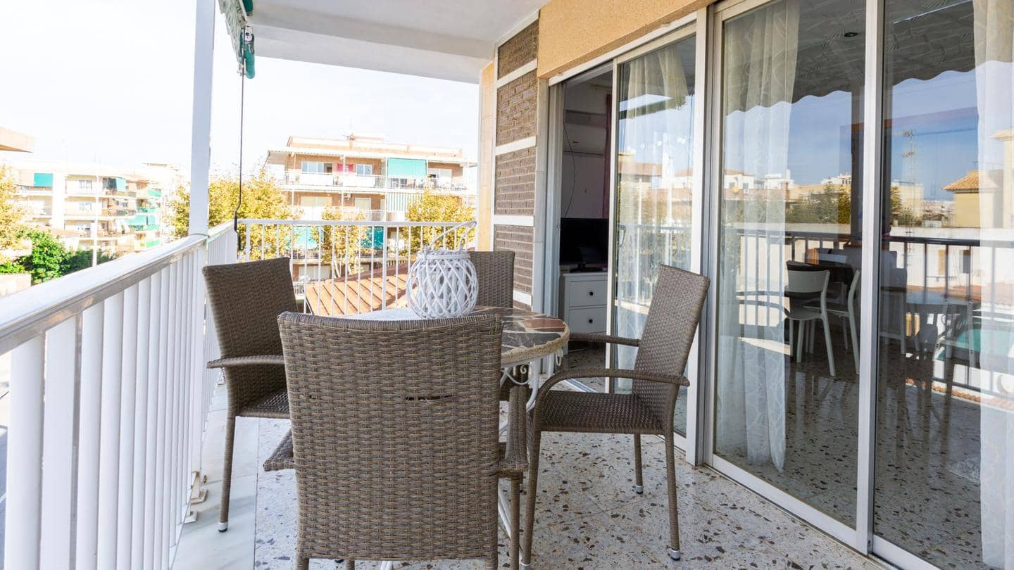 3 bedroom Flat for sale in Santa Pola with garage - € 230,000 (Ref: 9395324)