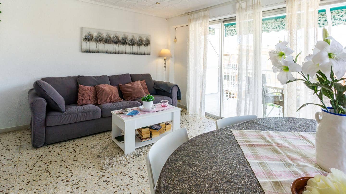 3 bedroom Flat for sale in Santa Pola with garage - € 230,000 (Ref: 9395324)