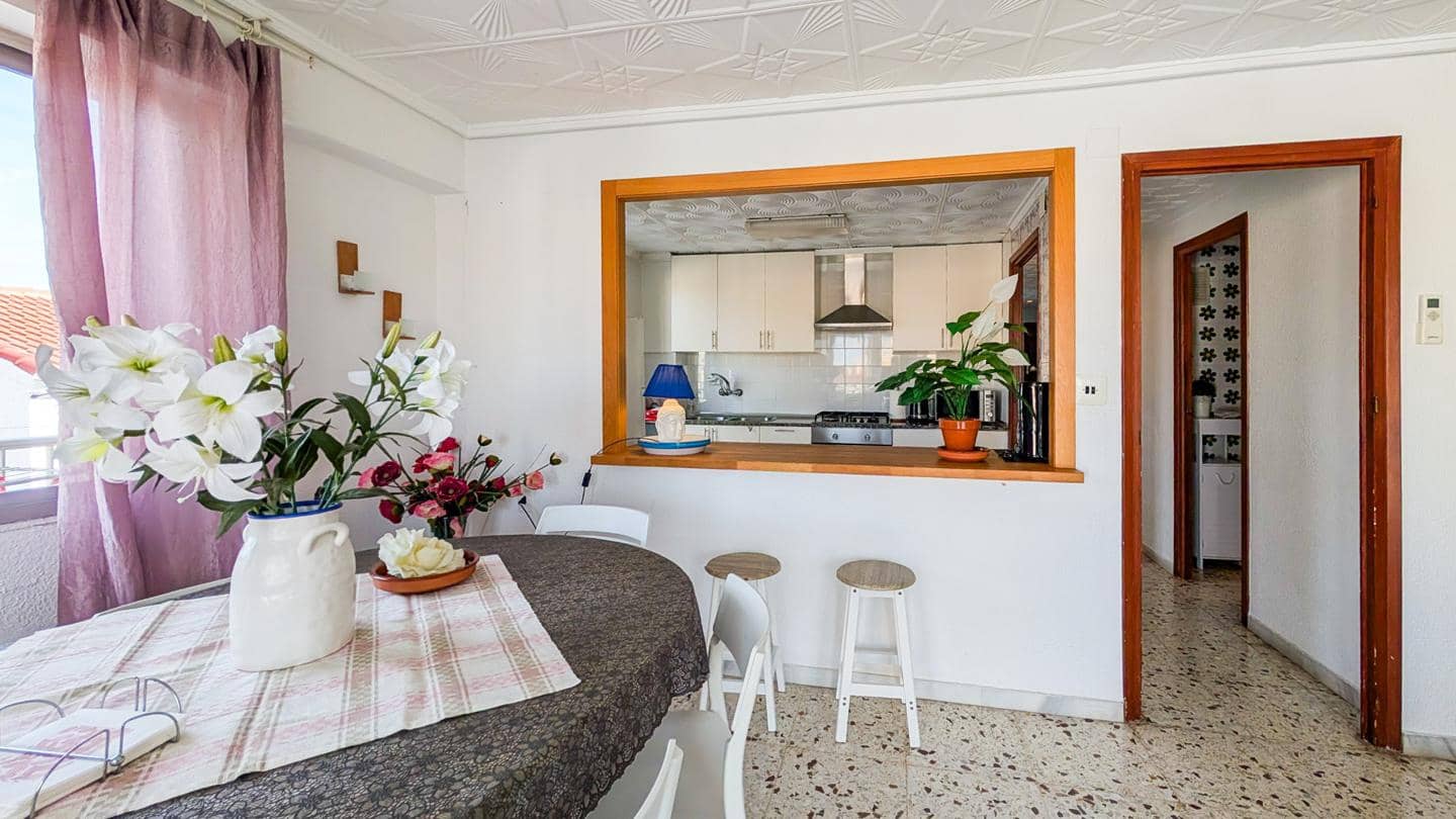 3 bedroom Flat for sale in Santa Pola with garage - € 230,000 (Ref: 9395324)