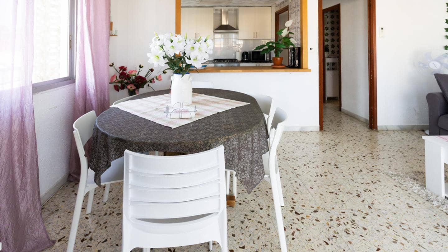 3 bedroom Flat for sale in Santa Pola with garage - € 230,000 (Ref: 9395324)