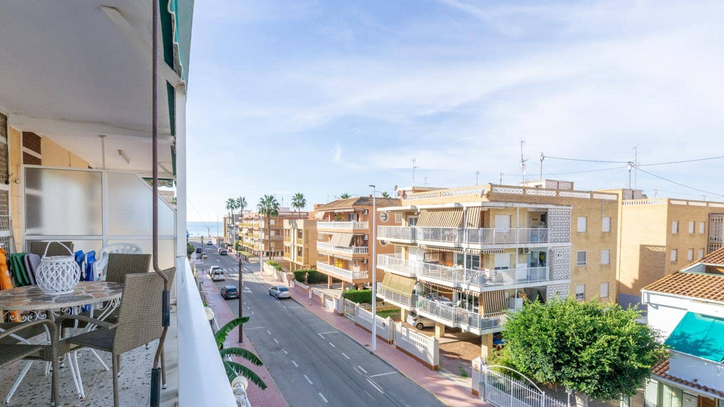 3 bedroom Flat for sale in Santa Pola with garage - € 230,000 (Ref: 9395324)