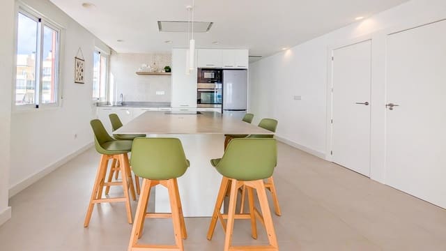 Piso de 3 habitaciones en Gran Playa, Santa Pola en venta con garaje - 389.000 € (Ref: 9396561)