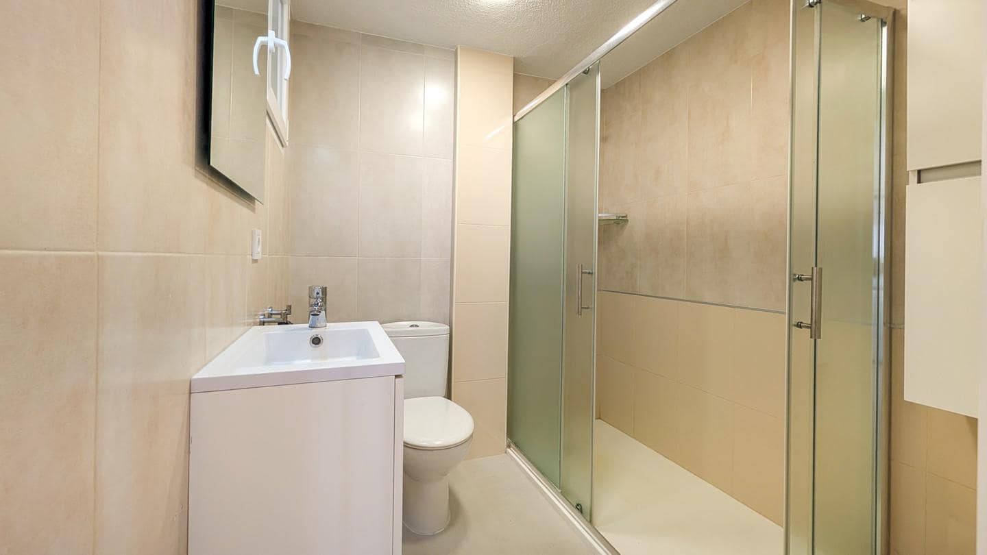 3 bedroom Flat for sale in Santa Pola with garage - € 389,000 (Ref: 9396561)