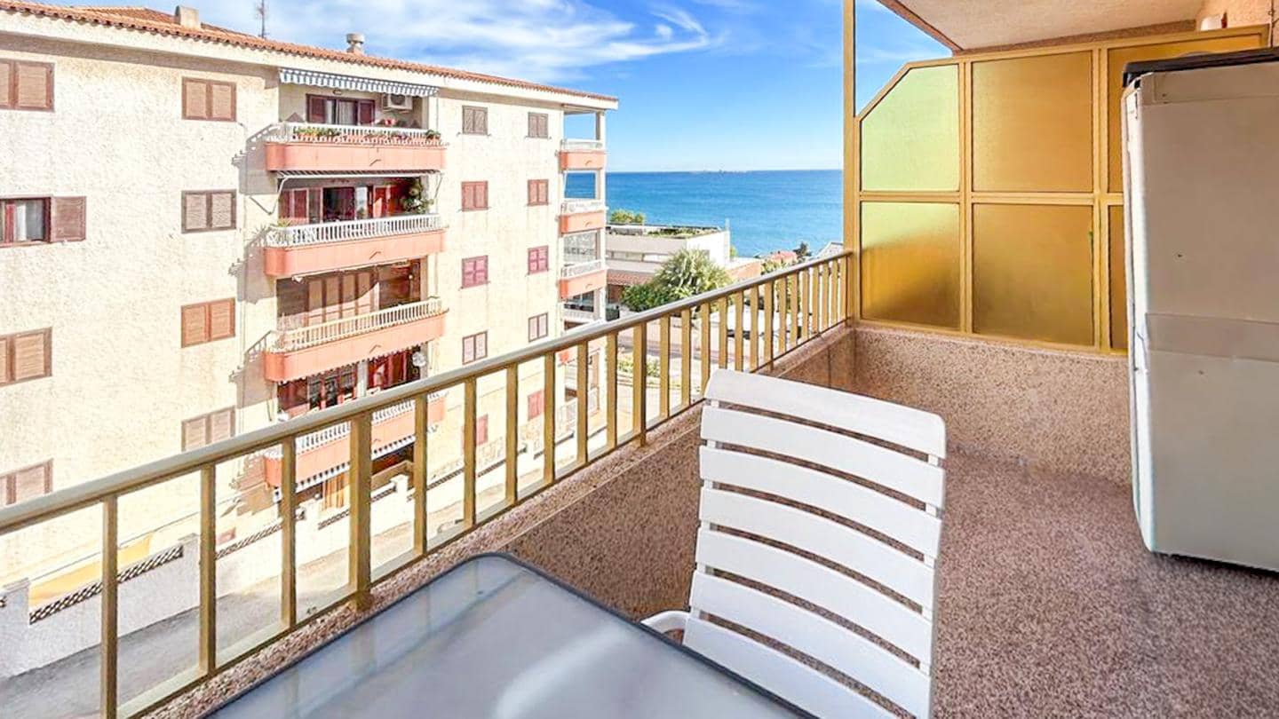 2 bedroom Flat for sale in Santa Pola with garage - € 239,000 (Ref: 9417781)