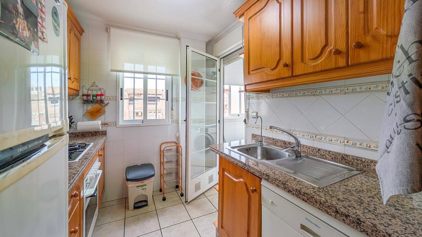 3 bedroom Flat for sale in Santa Pola - € 299,000 (Ref: 9420063)