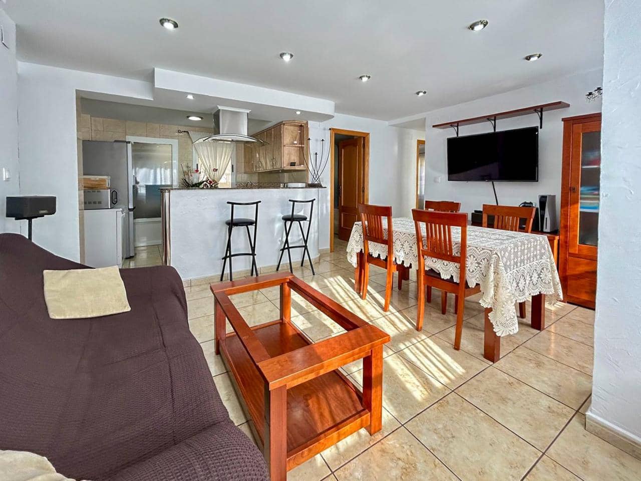 3 bedroom Flat for sale in Santa Pola - € 179,000 (Ref: 9428800)