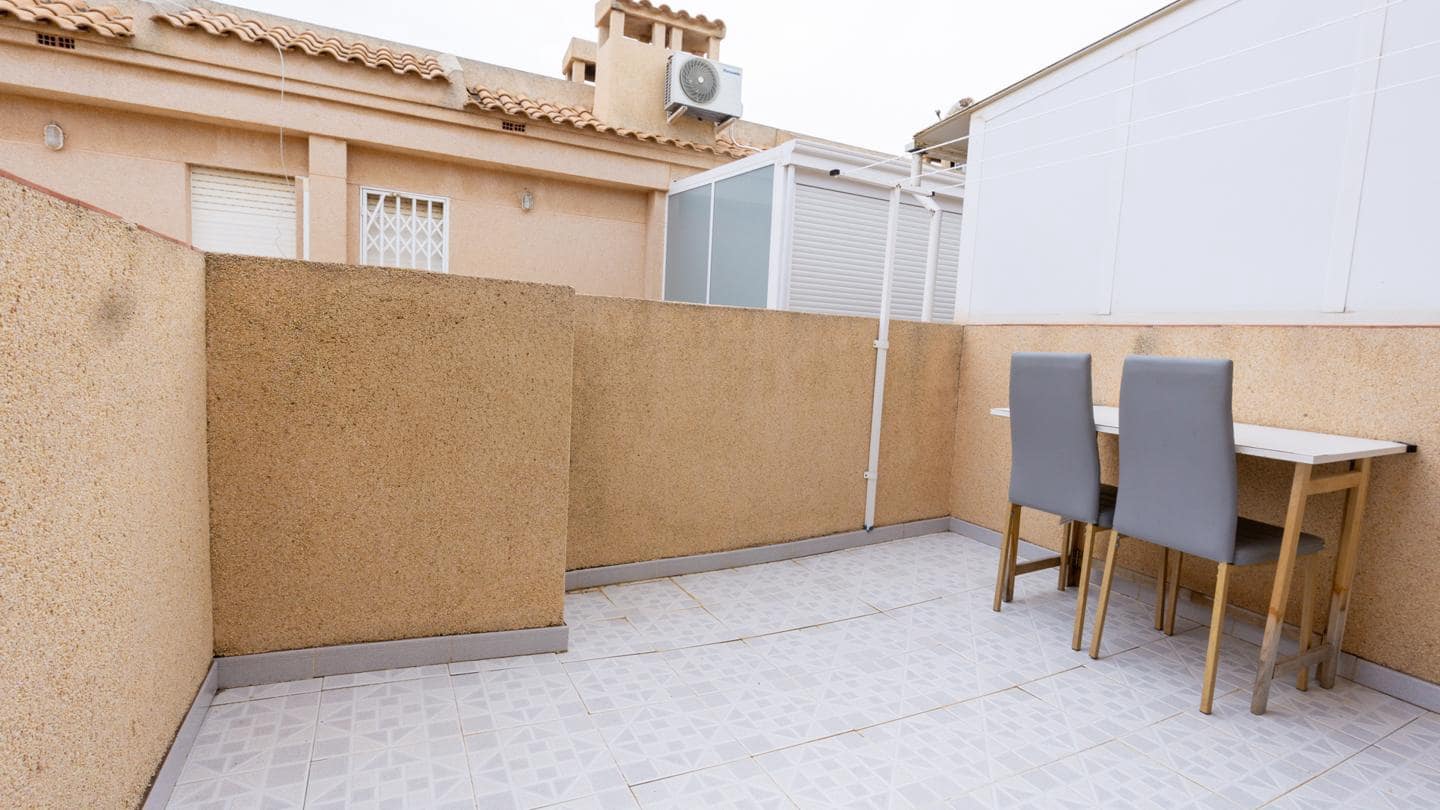 3 sovrum Villa till salu i Santa Pola med pool - 180 000 € (Ref: 9432548)