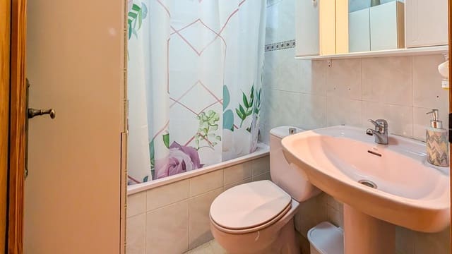 Chalet de 3 habitaciones en Playa Tamarit - Playa Lissa, Santa Pola en venta con piscina - 180.000 € (Ref: 9432548)