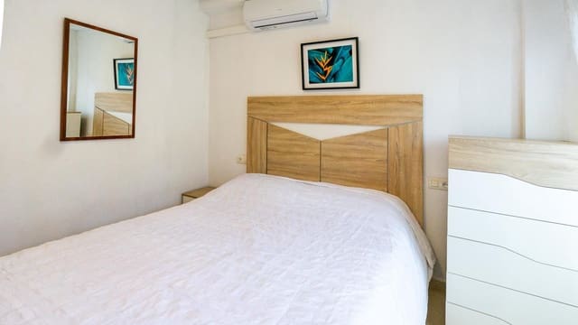 Chalet de 3 habitaciones en Playa Tamarit - Playa Lissa, Santa Pola en venta con piscina - 180.000 € (Ref: 9432548)