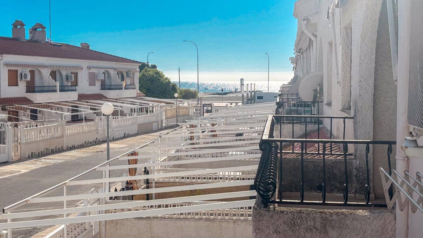 3 soverom Bungalow til salgs i Santa Pola med garasje - € 195 000 (Ref: 9444776)