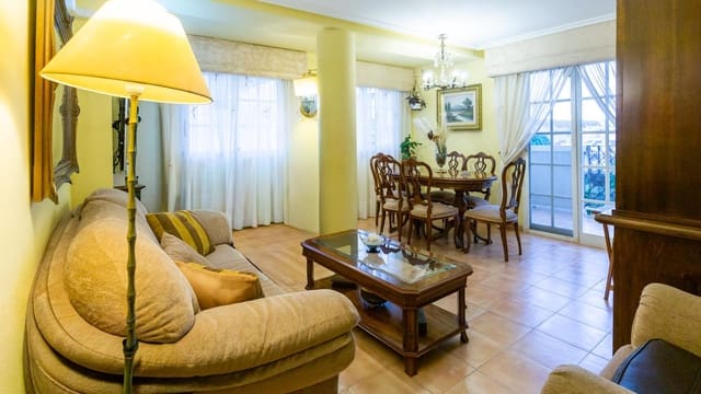 3 soveværelse Lejlighed til salg i Calas Santiago Bernabéu, Santa Pola - € 225.000 (Ref: 9444777)