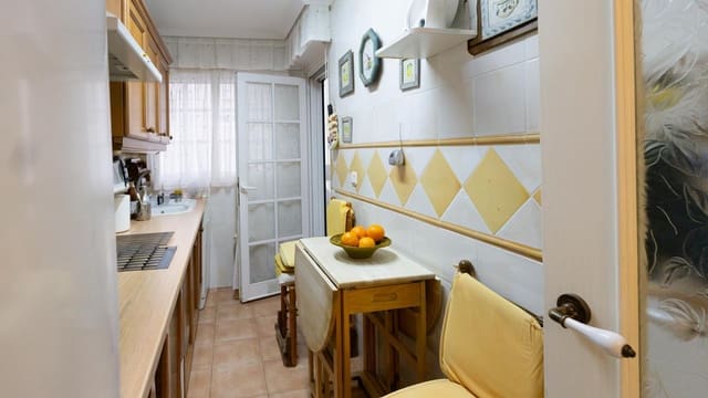 3 soveværelse Lejlighed til salg i Calas Santiago Bernabéu, Santa Pola - € 225.000 (Ref: 9444777)