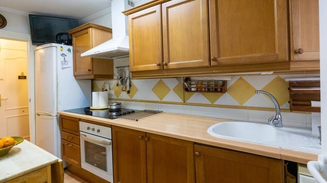 3 soveværelse Lejlighed til salg i Calas Santiago Bernabéu, Santa Pola - € 225.000 (Ref: 9444777)