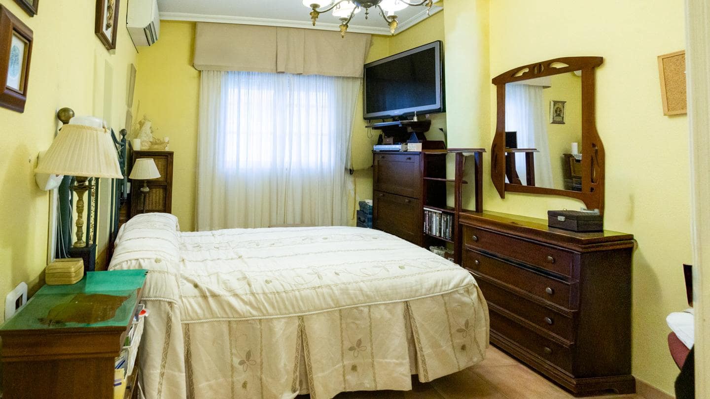 3 soveværelse Lejlighed til salg i Santa Pola - € 225.000 (Ref: 9444777)